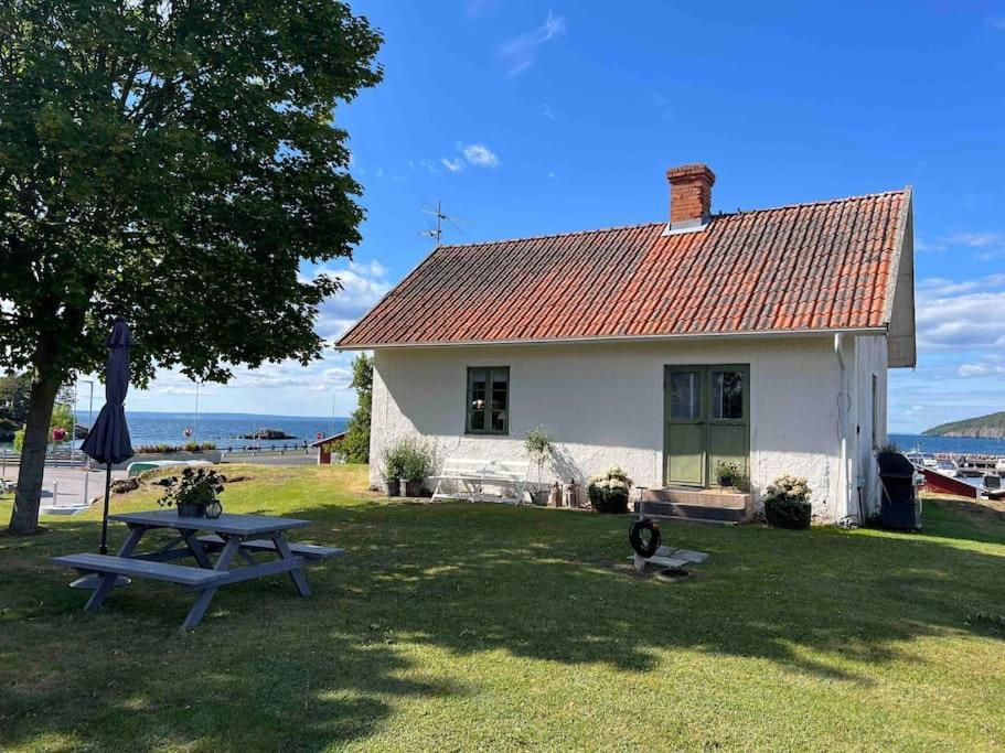 Holiday home Hamnstuga I Haestholmens Smabatshamn Odeshog